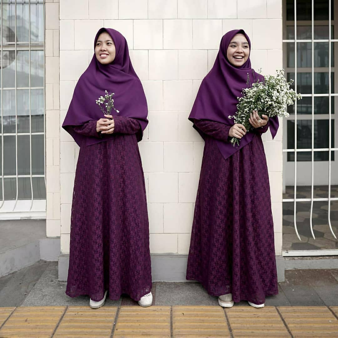 Gamis Safwa Brokat eggplant