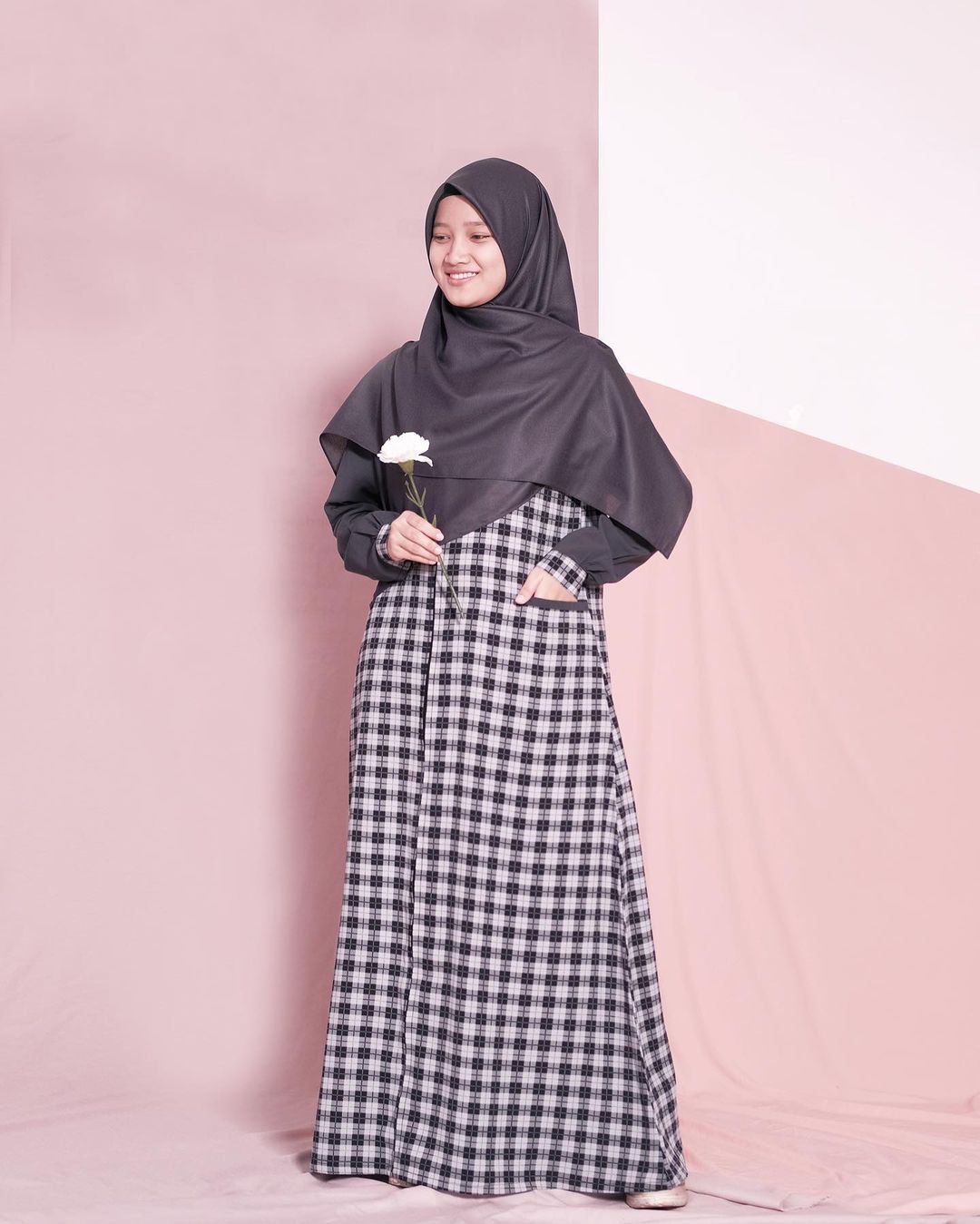 Gamis Zippy Square black grey