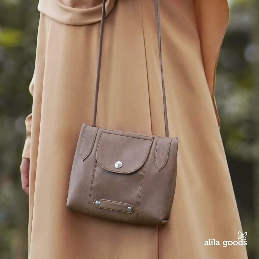 Yuma Slingbag hazelnut