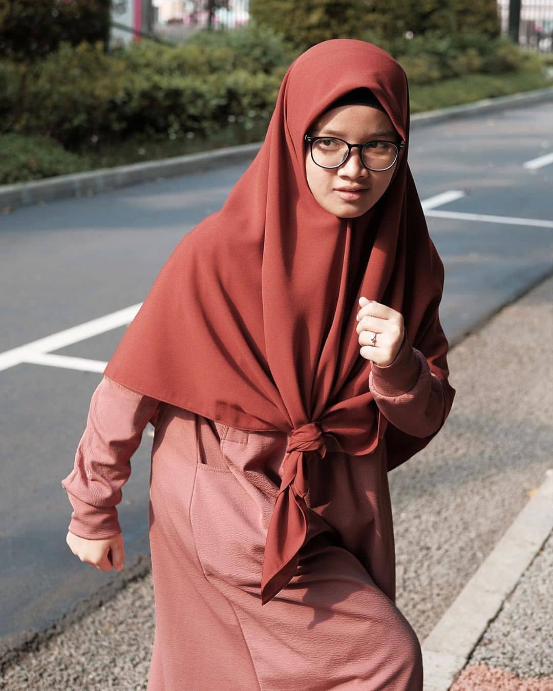 Khimar Square scarlet